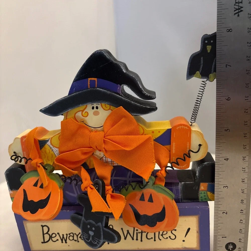 Beware of Witches Halloween Wooden Shelf Sitter‎ Witch Pumpkin Cat Crow Decor